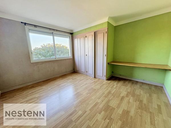 Ensemble immobilier à vendre à Challans Maison 4 Chambres et 2 locaux commerciaux