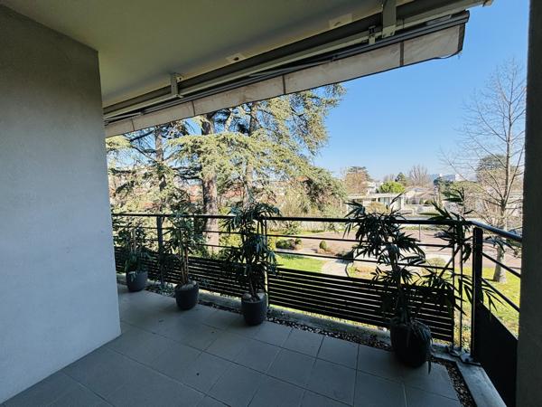 LOCATION 69130 ECULLY CENTRE - APPARTEMENT T3 69m² - résidence de standing dans beau parc, environnement calme