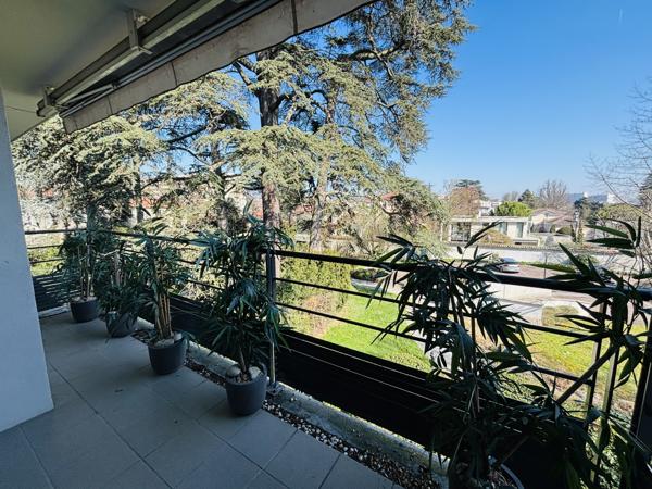 LOCATION 69130 ECULLY CENTRE - APPARTEMENT T3 69m² - résidence de standing dans beau parc, environnement calme