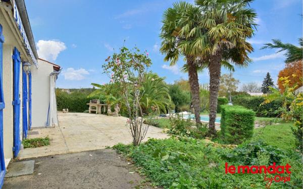 Maison à vendre    4 pièces •  Tesson