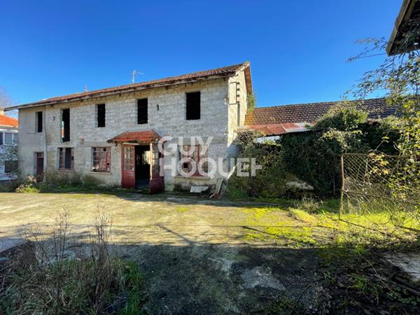 Ensemble immobilier à 5 minutes d'ORTHEZ