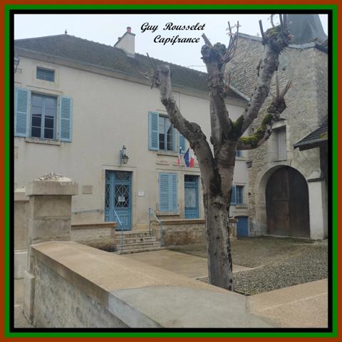 A vendre Garage et Lieux de stockage "89390 CRY SUR ARMANCON"