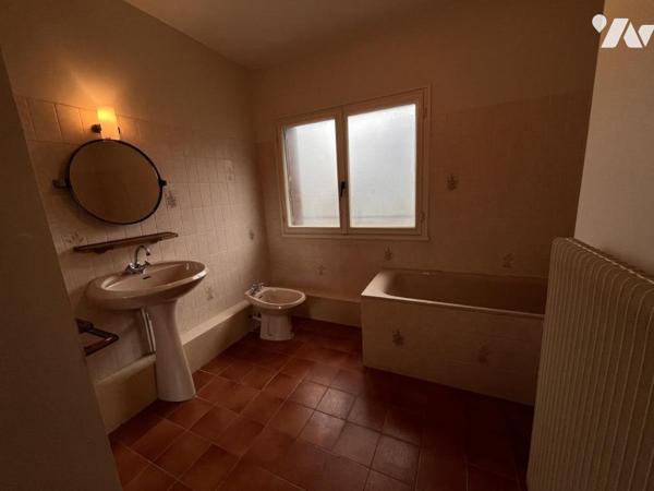 MAISON HABITATION GENLIS 