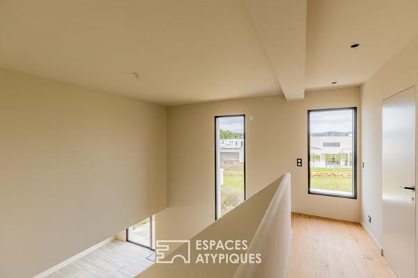 Contemporaine d’exception avec vue sur le golf