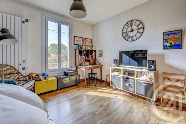 Maison à vendre  5 pièces - 83,43 m 2   YERRES  - 91