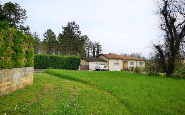 Terrain à vendre    Plaisance