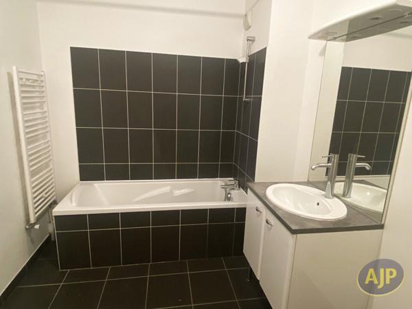 Appartement à vendre Angers - 3 pièces, 57m² avec 2 chambre(s) à 225 000€ - AJP Immobilier Angers