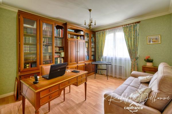 Maison familiale avec piscine aux portes de Lyon