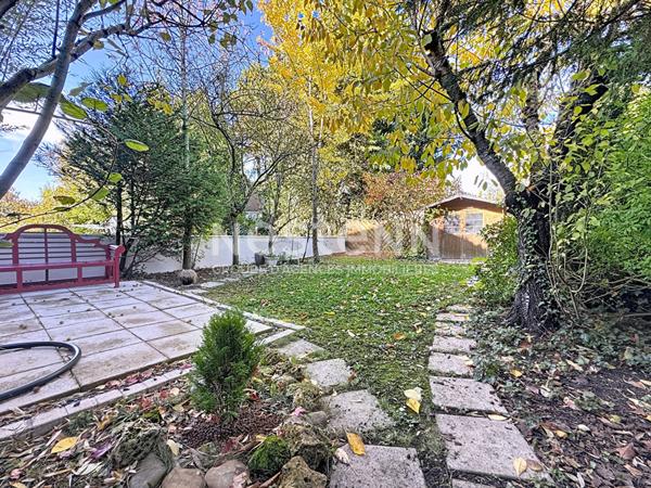 ANTONY - Maison familiale moderne à 9min du RER