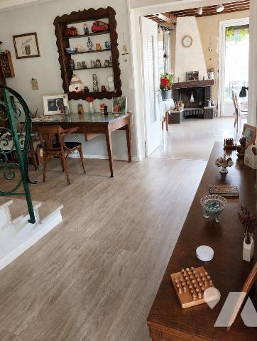 Maison cinq chambres sur la commune de COURBOUZON sur un terrain de 2676m².