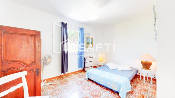 UN HAMEAU POUR SOI – 2 maisons, un jardin méditerranéen, mille possibilités au centre de Porticcio