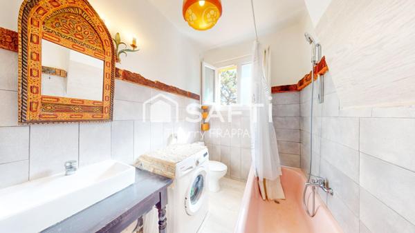 UN HAMEAU POUR SOI – 2 maisons, un jardin méditerranéen, mille possibilités au centre de Porticcio