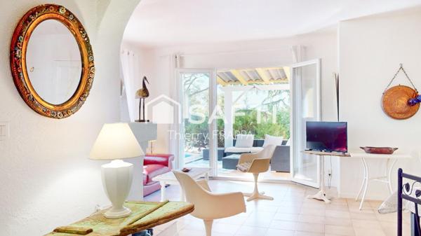 UN HAMEAU POUR SOI – 2 maisons, un jardin méditerranéen, mille possibilités au centre de Porticcio