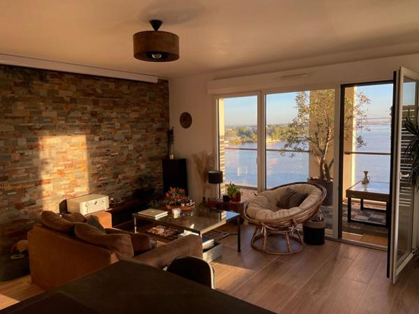 Incroyable vue panoramique pour ce T3 proche de toutes commodités