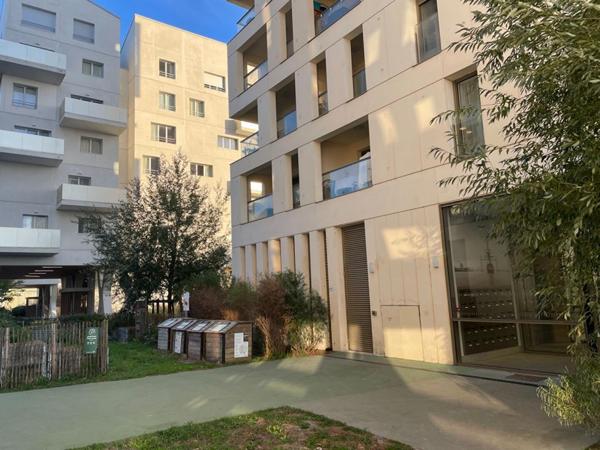 Incroyable vue panoramique pour ce T3 proche de toutes commodités