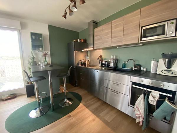 Incroyable vue panoramique pour ce T3 proche de toutes commodités