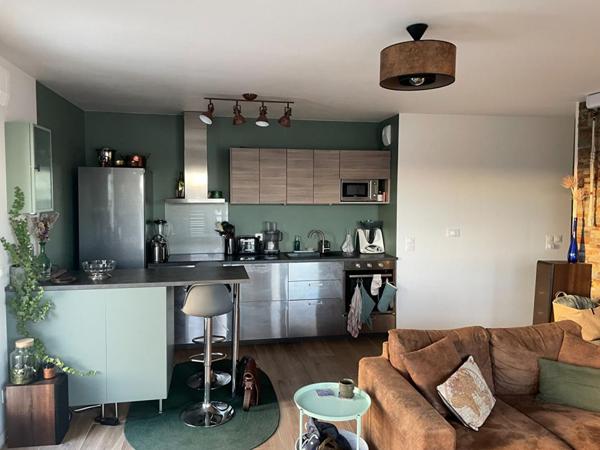 Incroyable vue panoramique pour ce T3 proche de toutes commodités