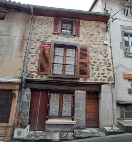 Maison Saint Flour 5 pièce(s) 90 m2