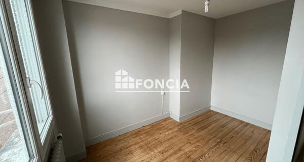 À vendre Maison 4 pièces 72.21 m² - Connerré 72160