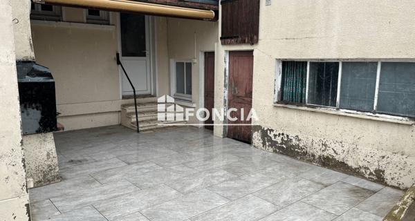 À vendre Maison 4 pièces 72.21 m² - Connerré 72160