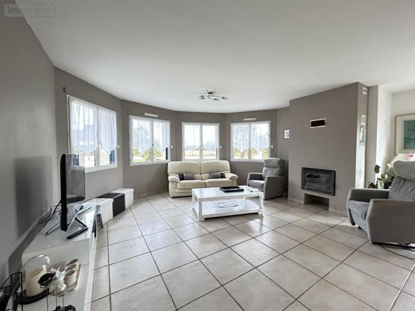 Maison à vendre à Guer dans le Morbihan (56380), ref : 56046-1354