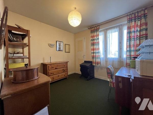 Maison d’habitation sur sous-sol