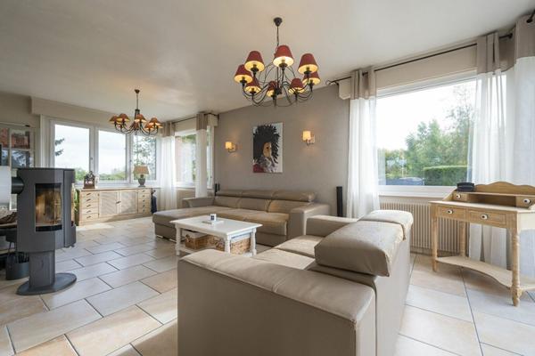 Maison à vendre    5 pièces •  Wambrechies