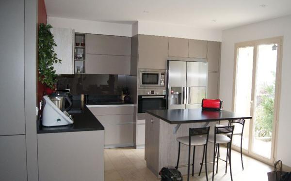 Maison à louer    5 pièces •  Sainte-Foy-lès-Lyon