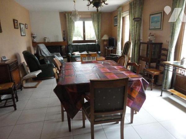 A VENDRE sur STEENVOORDE dans le NORD (59) - MAISON INDIVIDUELLE sur et avec un terrain de 1750...