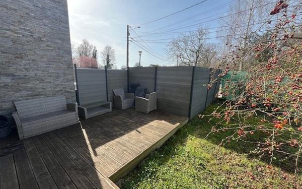 Appartement à vendre    2 pièces • 45 m2 Saint-Thibault-des-Vignes