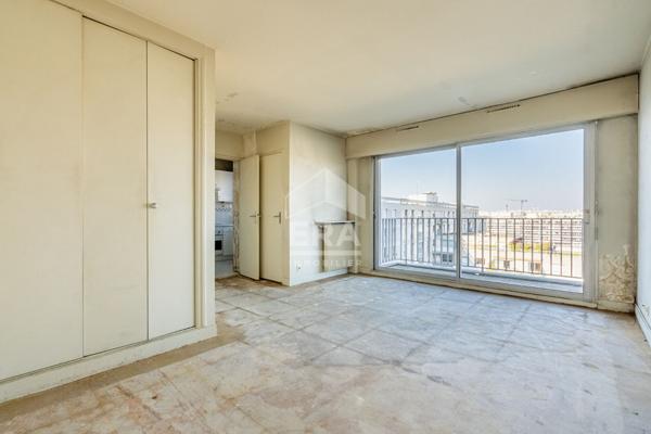 Studio étage élévé - Balcon