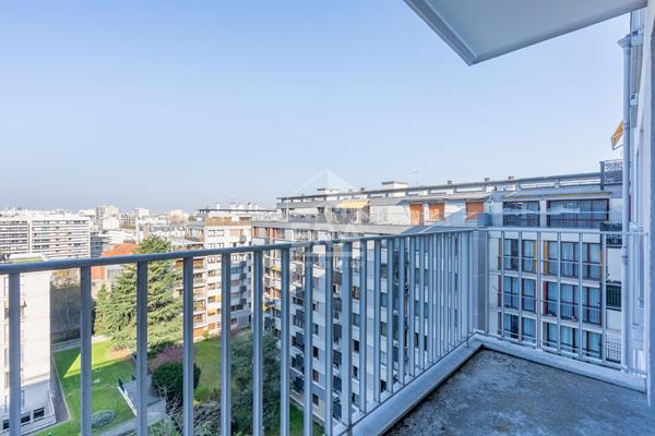 Studio étage élévé - Balcon