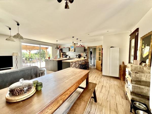Maison à vendre 234 300 € Saint-Viance 4 p 77,8 m² DPE C