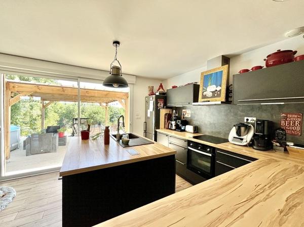Maison à vendre 234 300 € Saint-Viance 4 p 77,8 m² DPE C