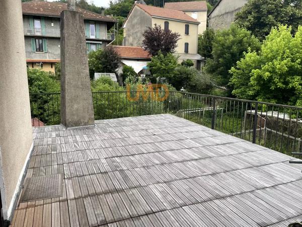 Maison spacieuse à Cransac avec 6 chambres