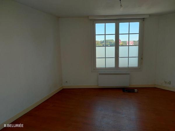 Maison Saint Jean D Angely 4 pièce(s) 70 m2