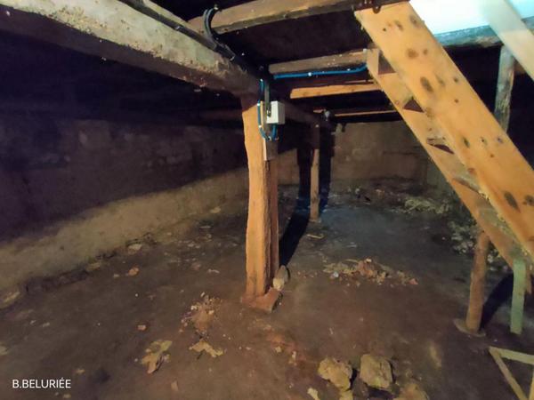 Maison Saint Jean D Angely 4 pièce(s) 70 m2