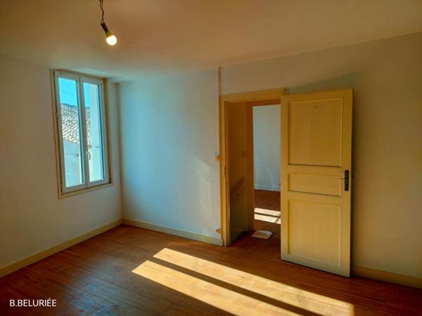 Maison Saint Jean D Angely 4 pièce(s) 70 m2