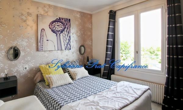 LONS 64 Maison 6 pièces de 141 m² sur 1014 m² de terrain arboré