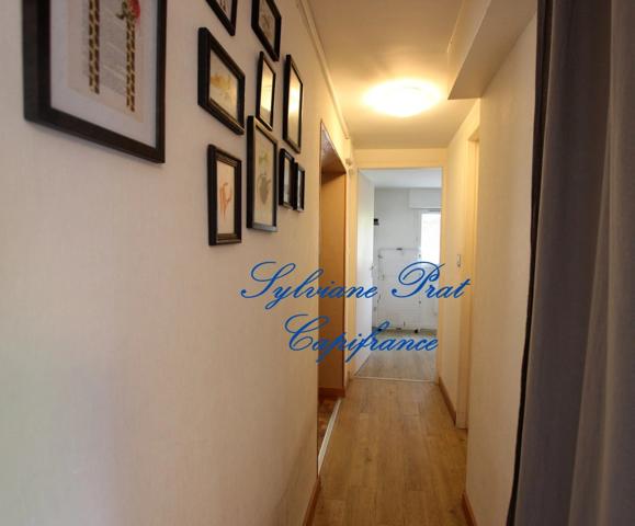 LONS 64 Maison 6 pièces de 141 m² sur 1014 m² de terrain arboré