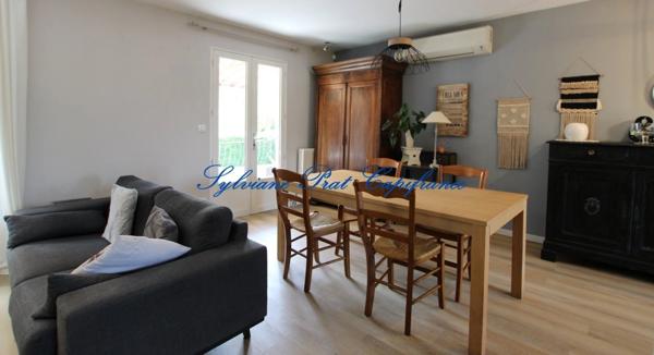 LONS 64 Maison 6 pièces de 141 m² sur 1014 m² de terrain arboré