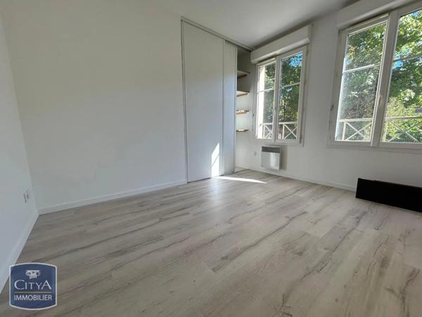 Appartement à louer 4 pièces 82.08m²