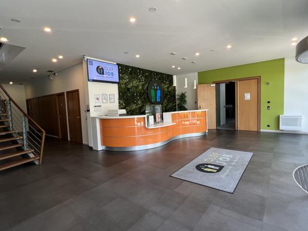 Bureaux à louer à Roissy-en-France cadre paysager exceptionnel et lumineux
