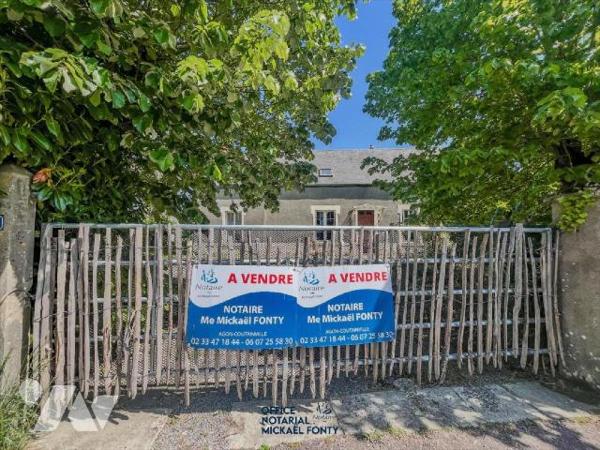 Située dans les Hauteurs d'Agon-Coutainville, à quelques pas du bourg et des commerces, cette m...