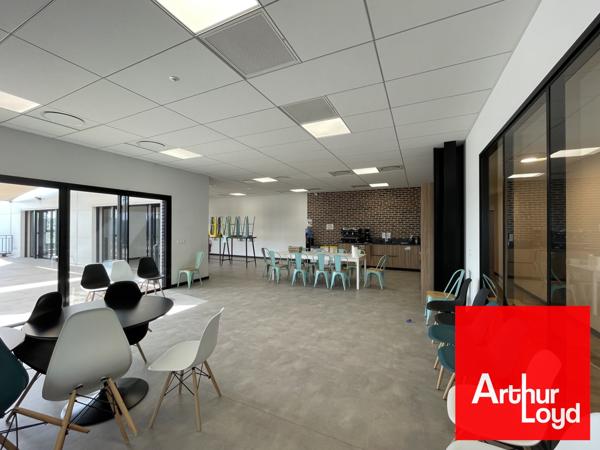Bureaux à louer à Montpellier Euromédecine avec terrasse et salle de sport