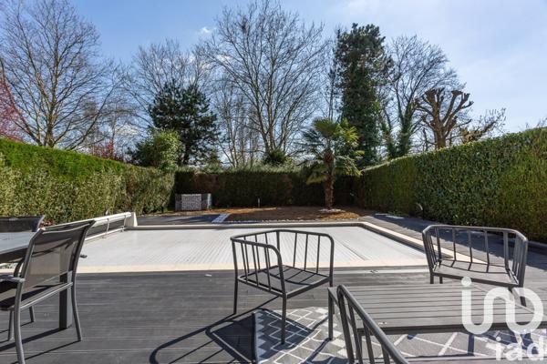 Maison 6 pièces de 124 m² à Lésigny (77150)