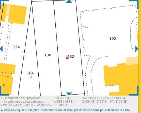 Terrain de 1 273 m²
