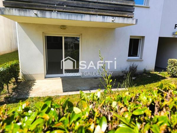 APPARTEMENT RDC AVEC JARDINET.