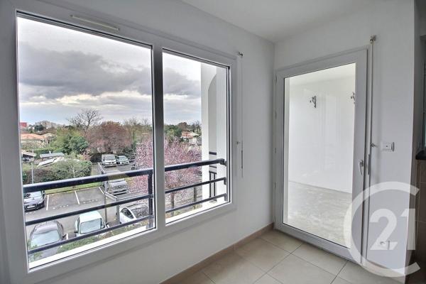 Appartement T3 à vendre  3 pièces - 65,60 m2 VILLENAVE D ORNON - 33