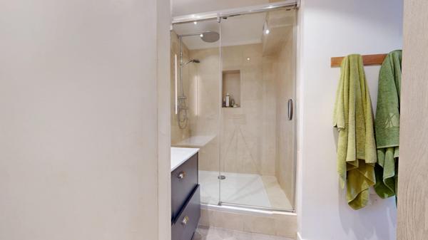 Montpellier (34000) Beau T4 de 92 m² avec terrasse, loggia et garage – rez-de-chaussée, quartier Boutonnet